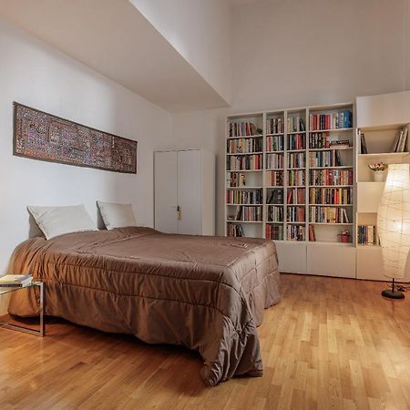 The Bookhouse Apartment Флоренция Екстериор снимка