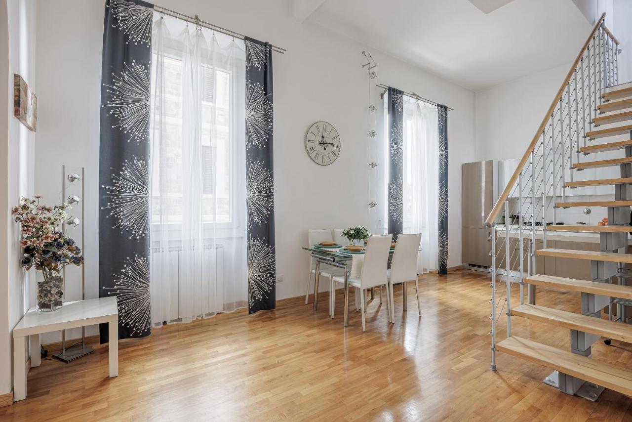 The Bookhouse Apartment Флоренция Екстериор снимка