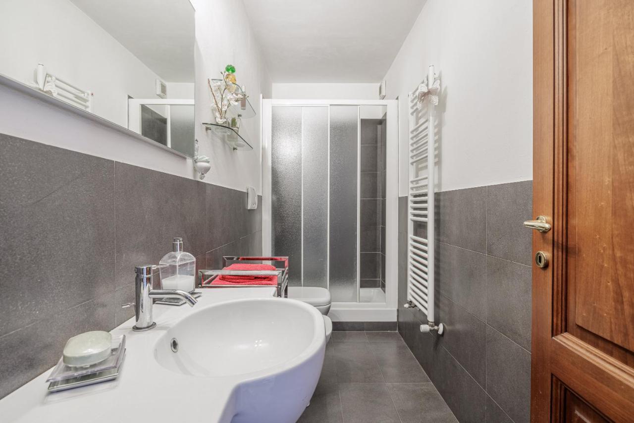 The Bookhouse Apartment Флоренция Екстериор снимка